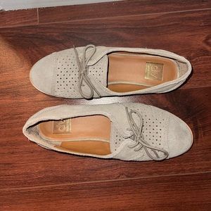 Dolce Vita Suede Oxford’s 8.5
